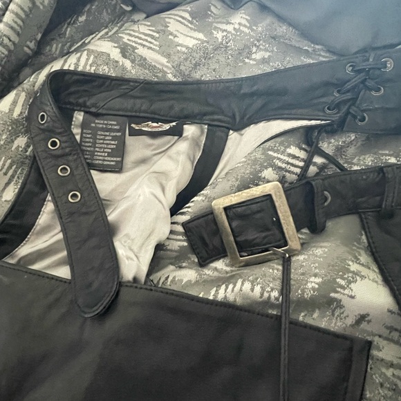 Women’s Harley Chaps beaded logo down the legs - Picture 8 of 8